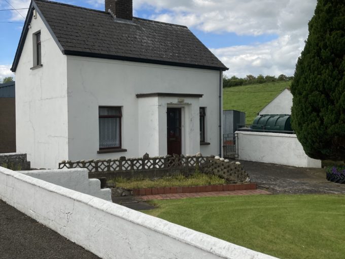 3 Bedroom Cottage – 11, Tonnagh Road, Fintona